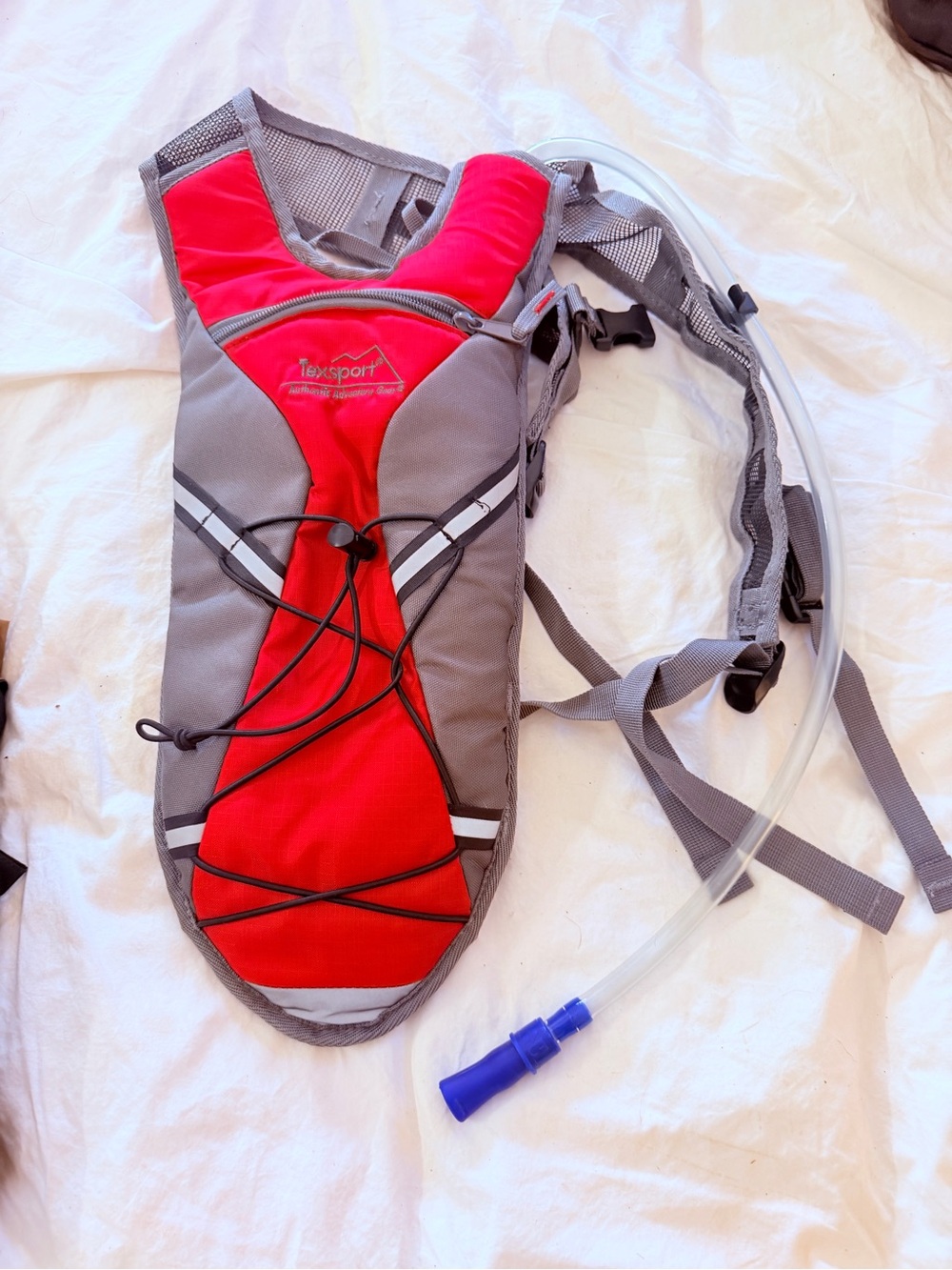 Texsport Hydration Backpack w/ Water Bladder – Lightweight Hiking Pack Red/Gray
